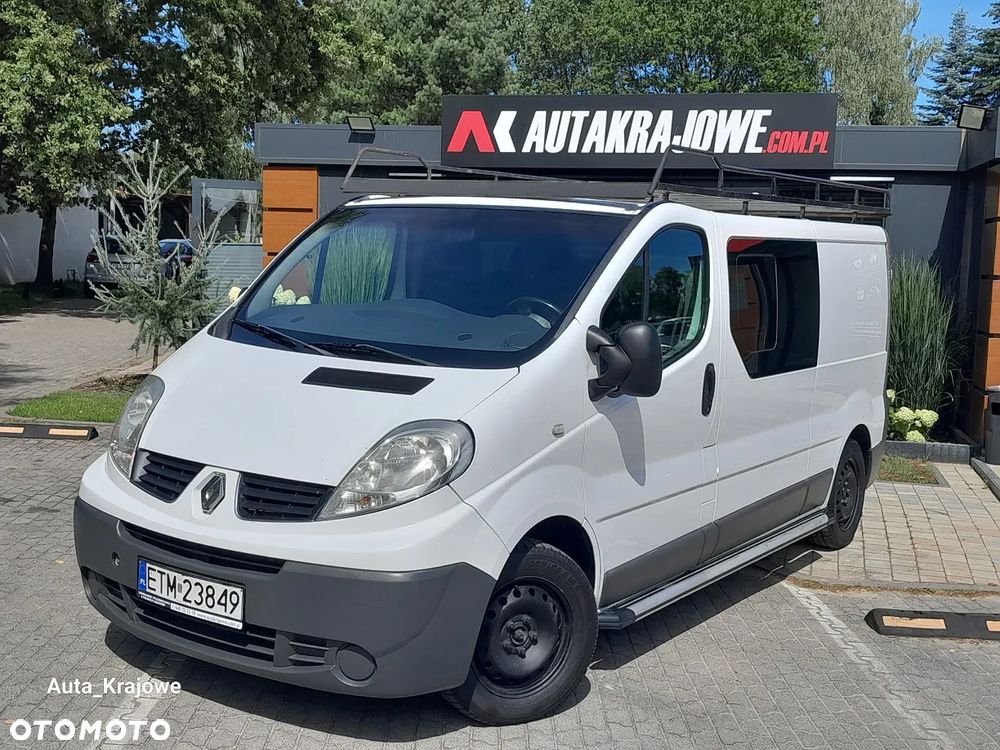 Renault TRAFIC - 2
