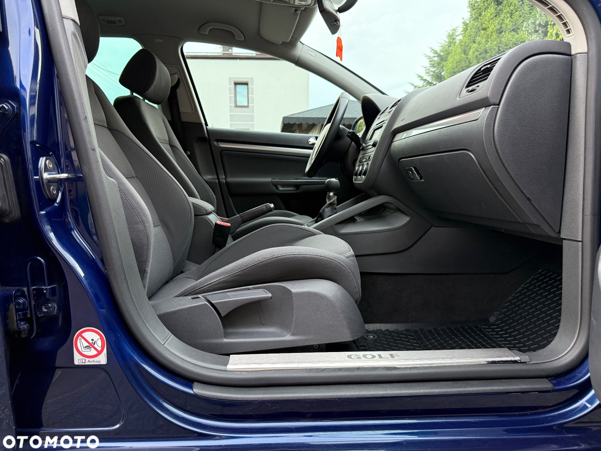 Volkswagen Golf 1.6 Comfortline - 21