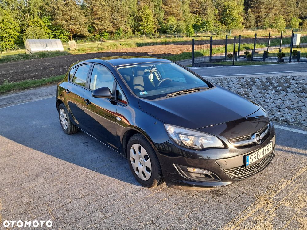 Opel Astra 1.6 Essentia - 3