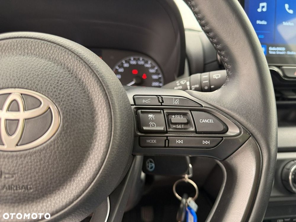 Toyota Yaris 1.5 Comfort - 23