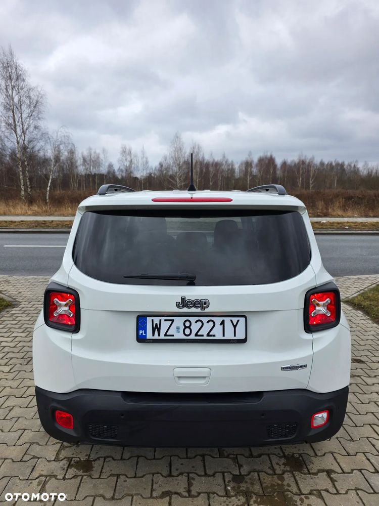 Jeep Renegade - 12