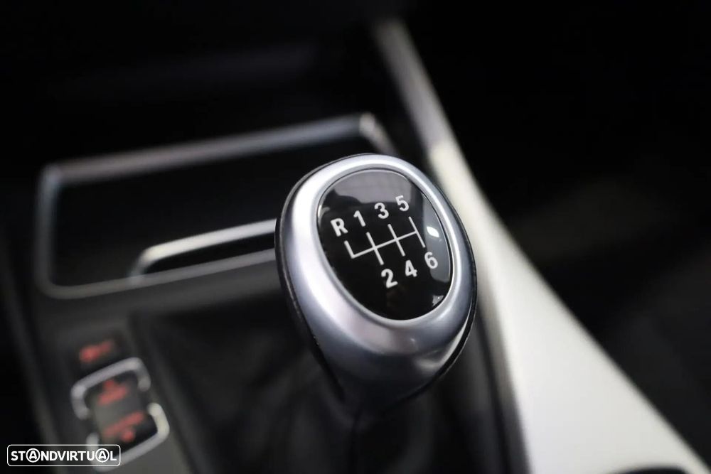 BMW 116 d EDynamics Advantage - 43