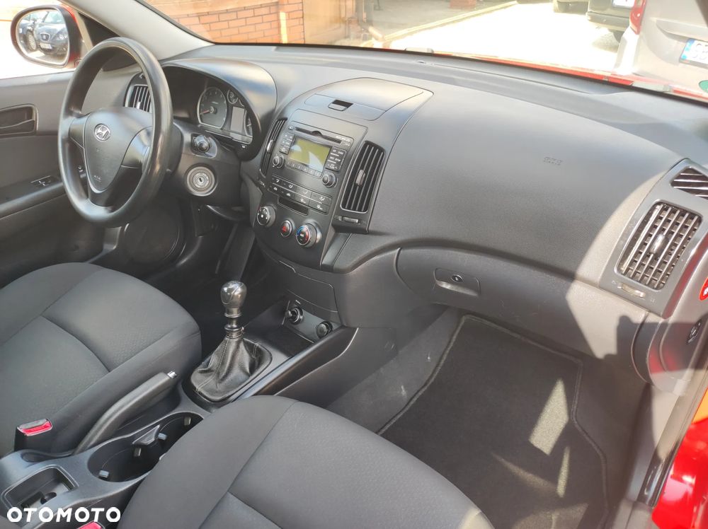 Hyundai i30 - 32