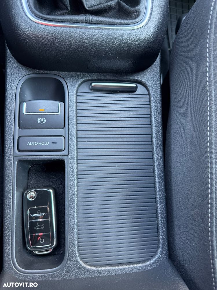 Volkswagen Tiguan 2.0 TDI DPF BMT Sport&Style - 11