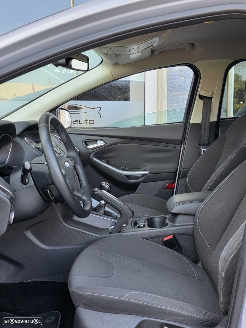 Ford Focus SW 1.6 TDCi Titanium Best - 13
