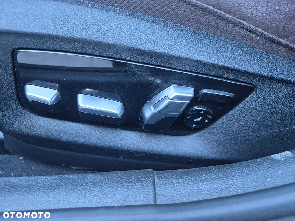 BMW Seria 5 530d Sport Line sport - 10