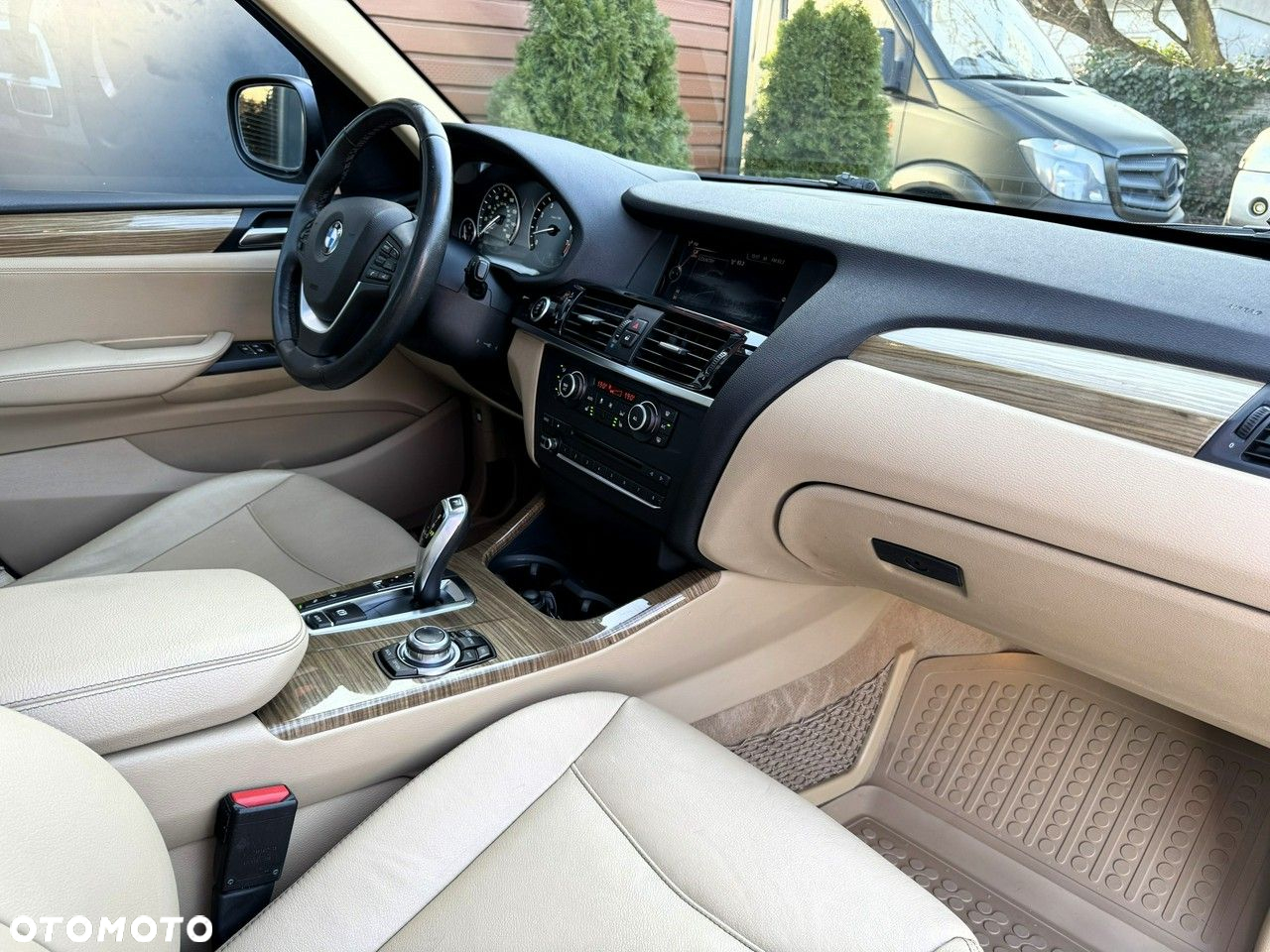 BMW X3 xDrive35i - 26