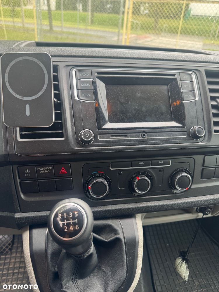 Volkswagen Transporter L2H1 - 11
