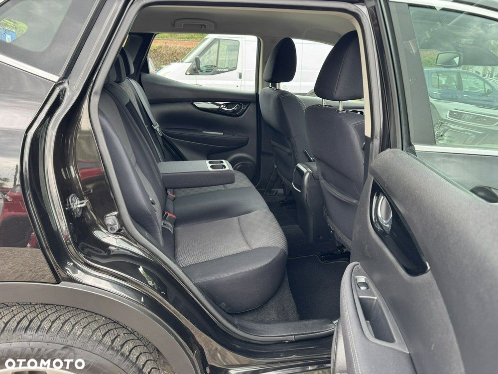 Nissan Qashqai - 16