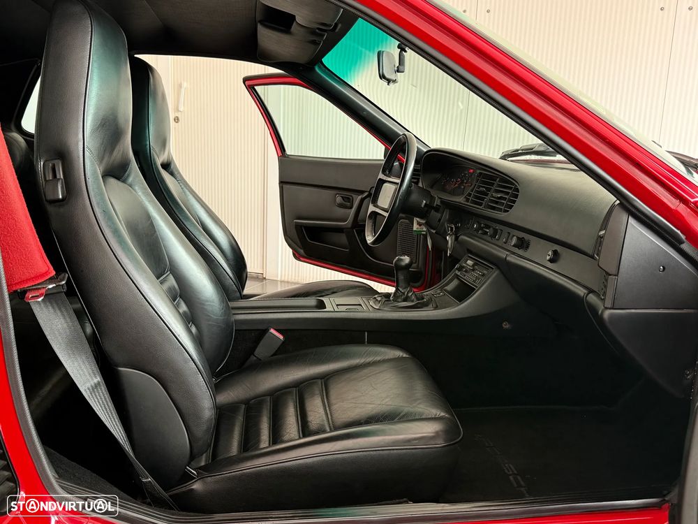 Porsche 944 - 21
