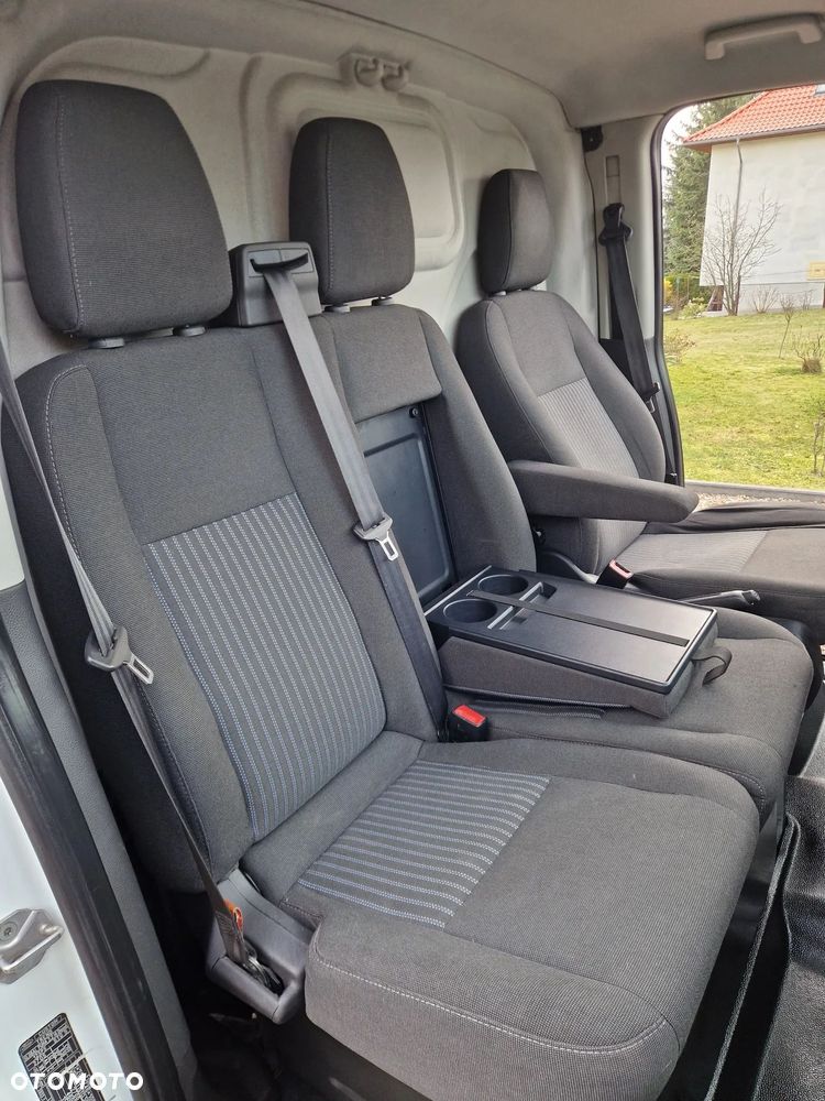 Ford Transit Custom 270 L1H1 Limited - 14