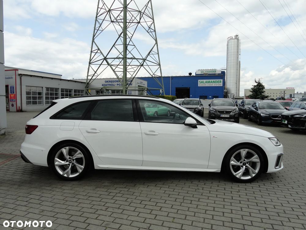Audi A4 Avant 35 TDI mHEV S Line S tronic - 39