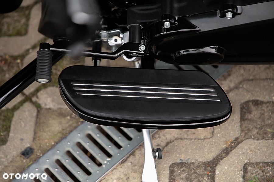 Harley-Davidson Touring Road Glide - 10