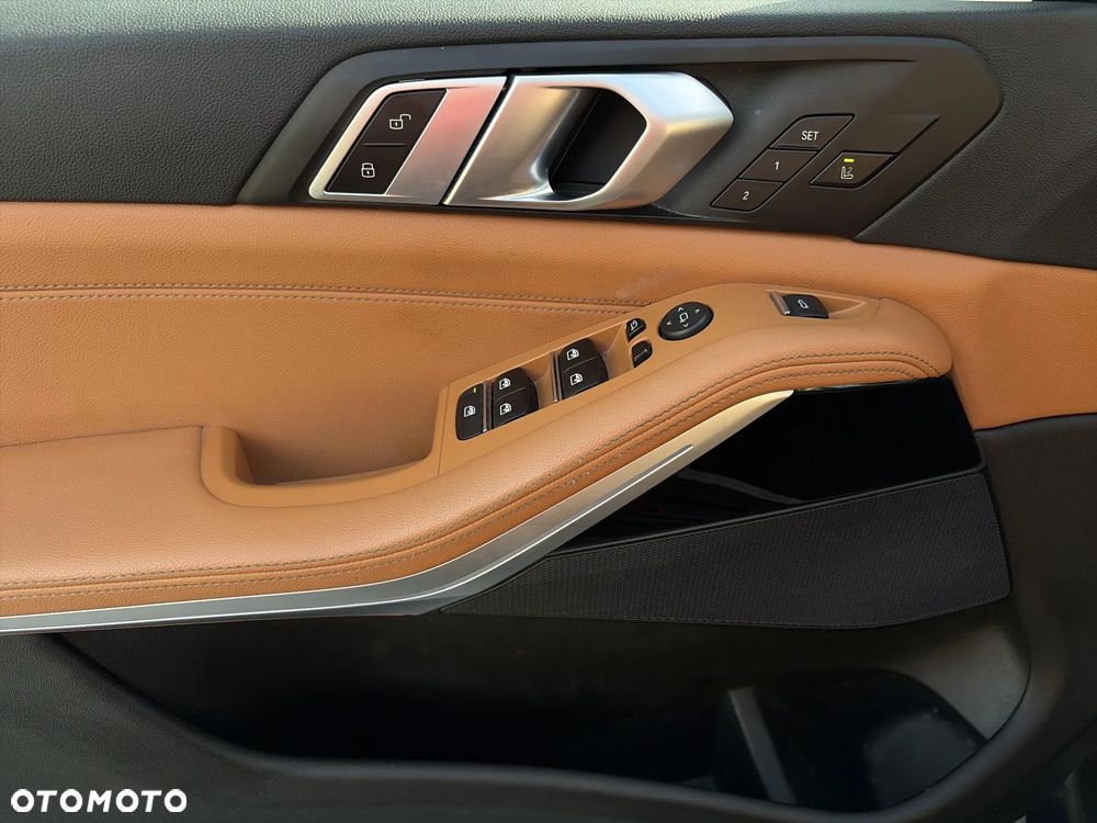 BMW X5 xDrive25d - 9