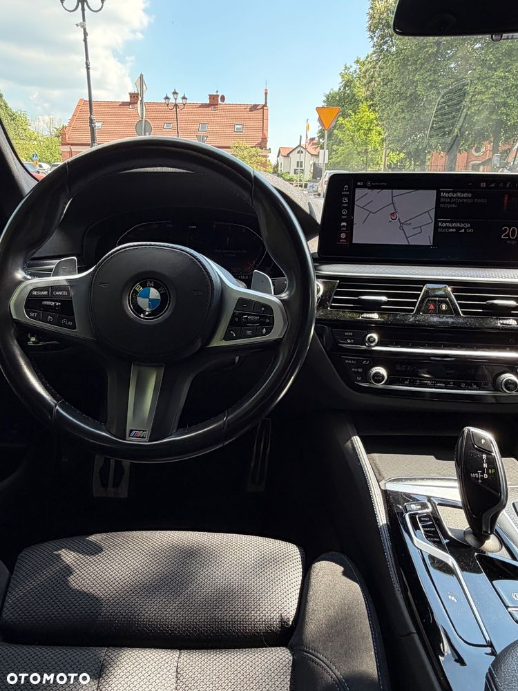 BMW Seria 5 520d xDrive mHEV M Sport sport - 19