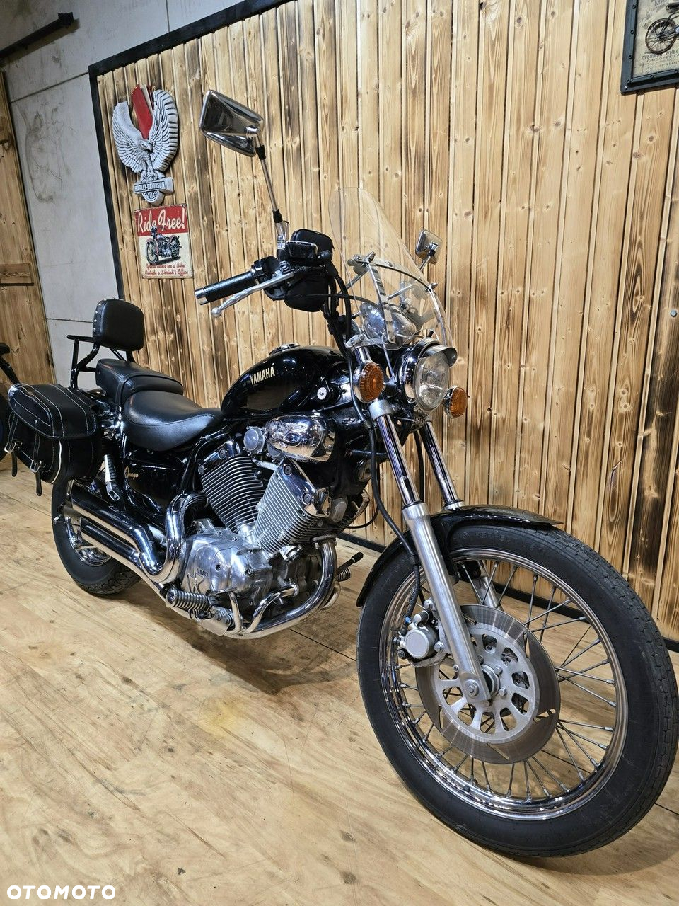 Yamaha Virago - 15