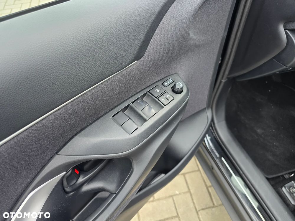 Toyota Yaris Cross - 23