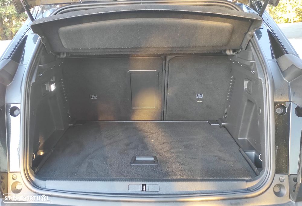 Peugeot 3008 1.6 BlueHDi GT Line EAT6 - 34