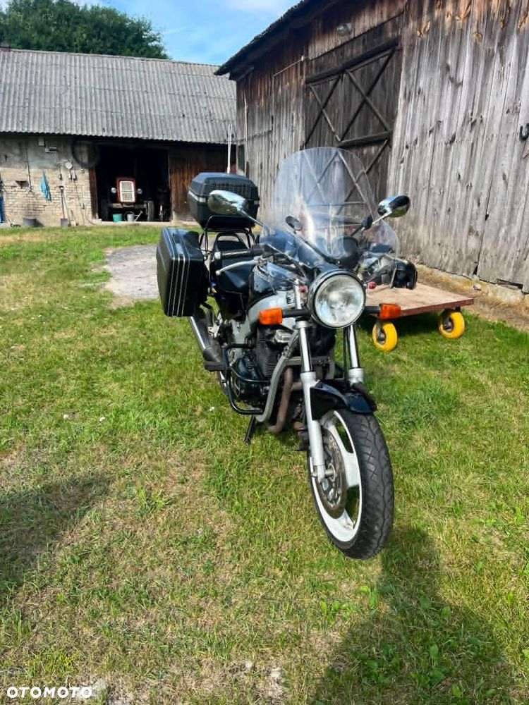 Suzuki GS - 4
