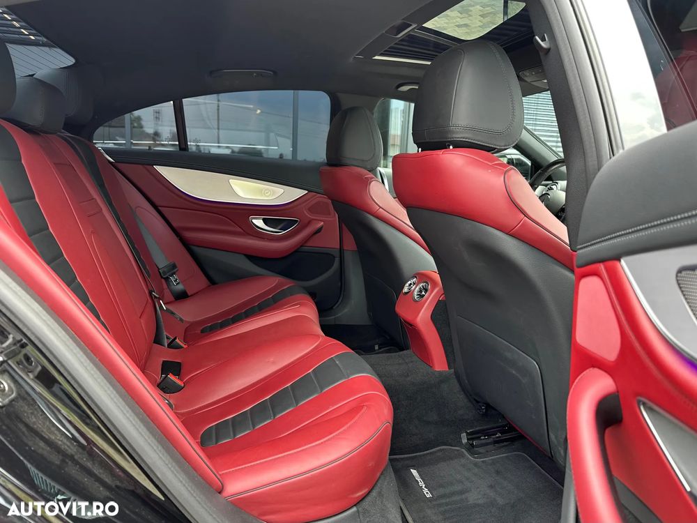 Mercedes-Benz CLS 300 d MHEV 4MATIC Aut - 15