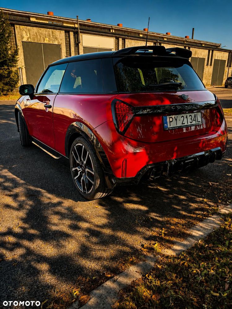MINI John Cooper Works - 4