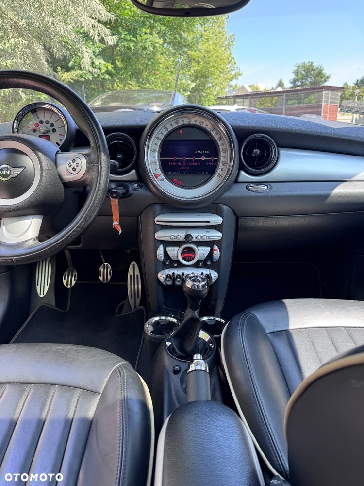MINI Cooper S Standard - 11