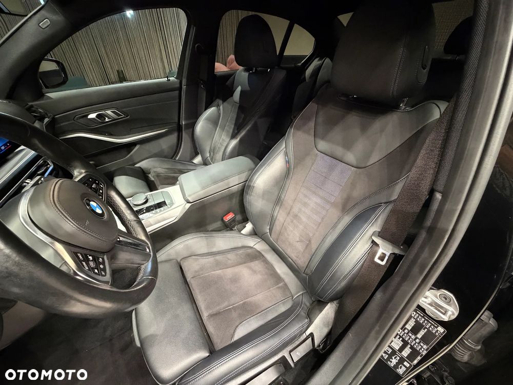 BMW Seria 3 320d xDrive mHEV M Sport sport - 13