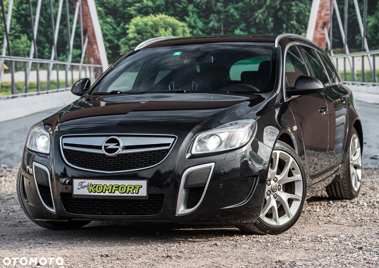 Opel Insignia 2.8 V6 Turbo 4x4 Sports Tourer OPC - 1
