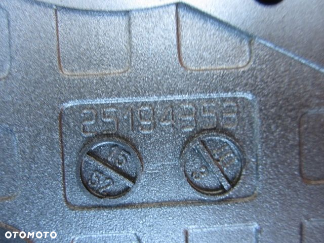 OPEL ASTRA J CORSA D E 1.2 A12XER A14XER 1.4 TURBO POMPA OLEJU 25194353 - 3