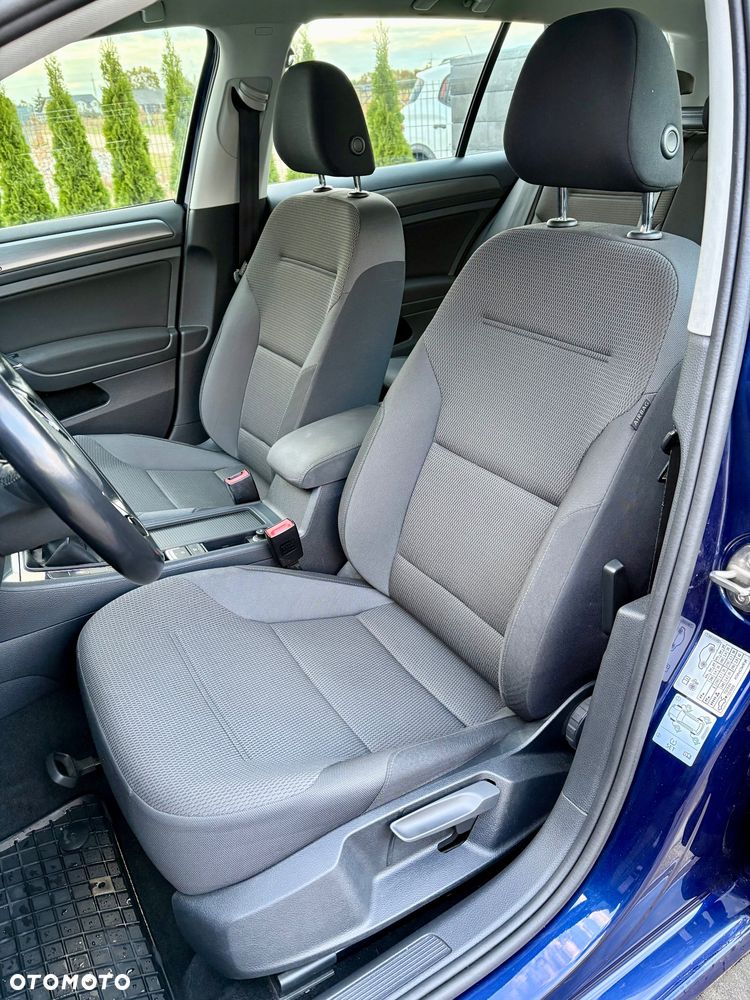 Volkswagen Golf 1.6 TDI BMT Comfortline - 12