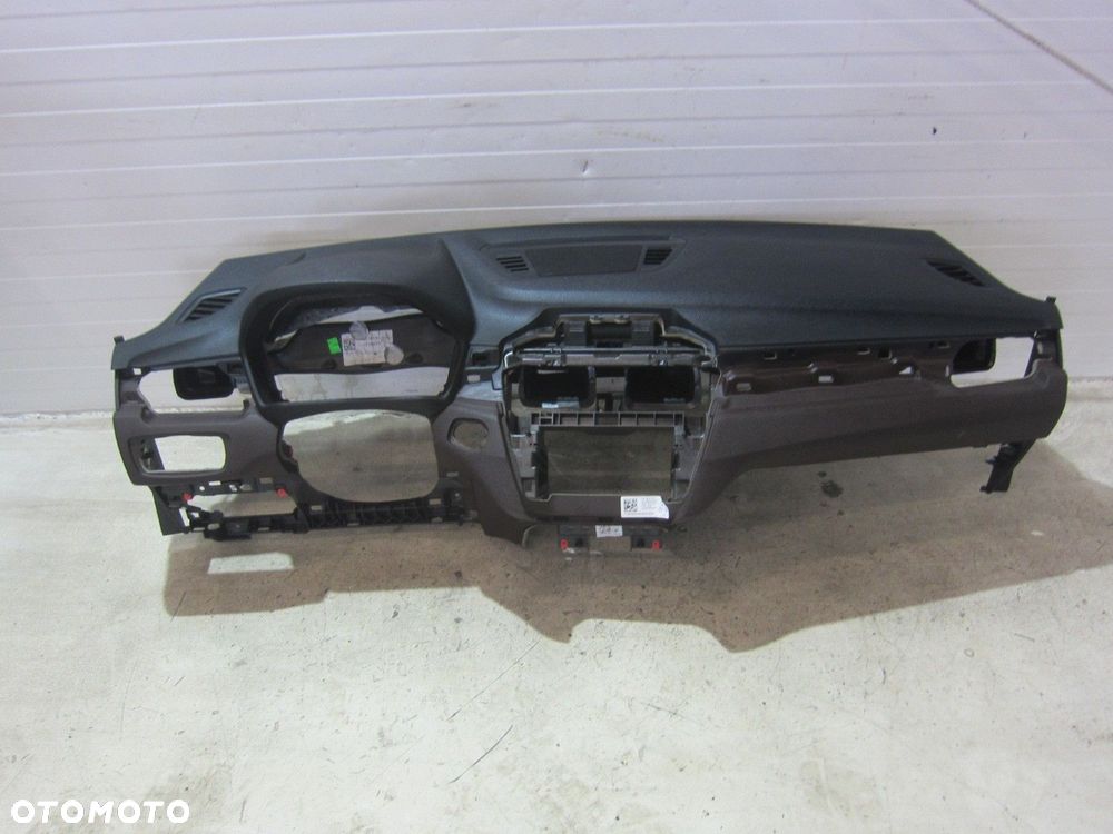 BMW X1 F48 DESKA ROZDZIELCZA KONSOLA CZARNA MOKKA BRĄZ 51456969854 6969854 - 2