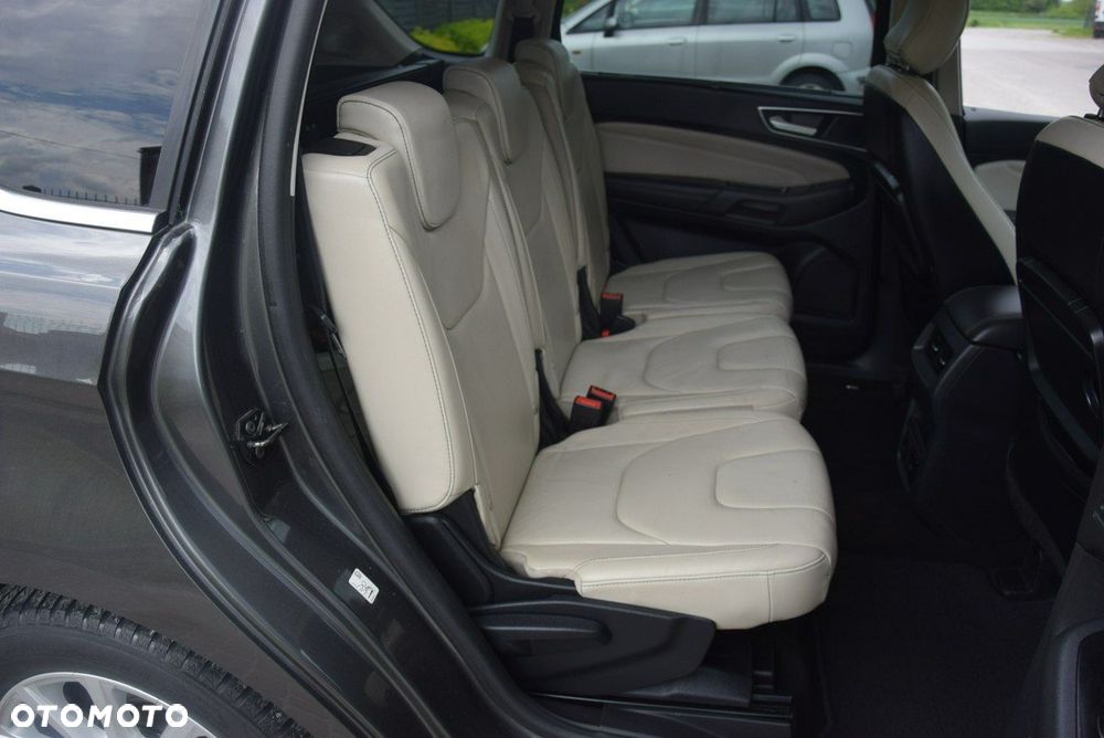 Ford S-Max - 28