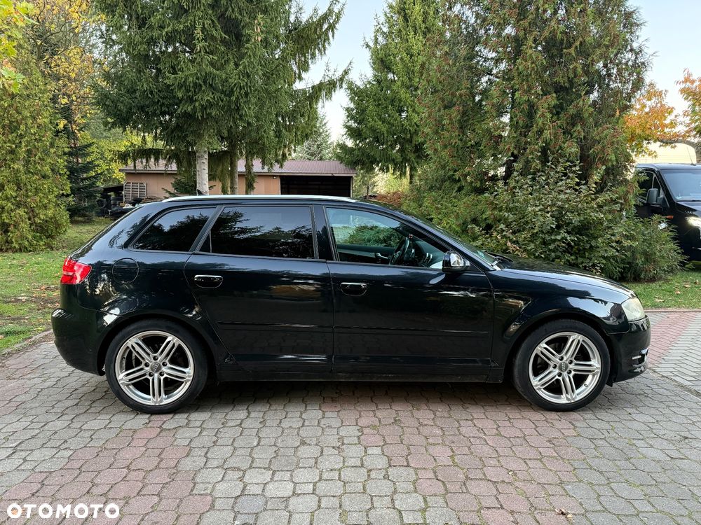 Audi A3 3-drzwiowe 1.6 TDI S line Sportpaket - 5