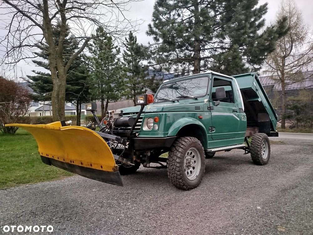 Suzuki Samurai - 1