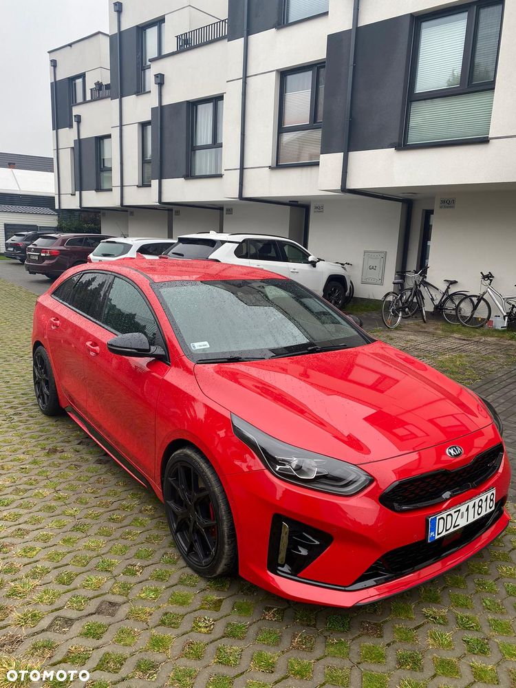 Kia ProCeed - 1