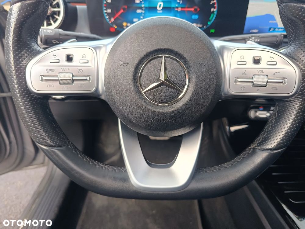 Mercedes-Benz Klasa A 250 e 8G-DCT AMG Line - 12