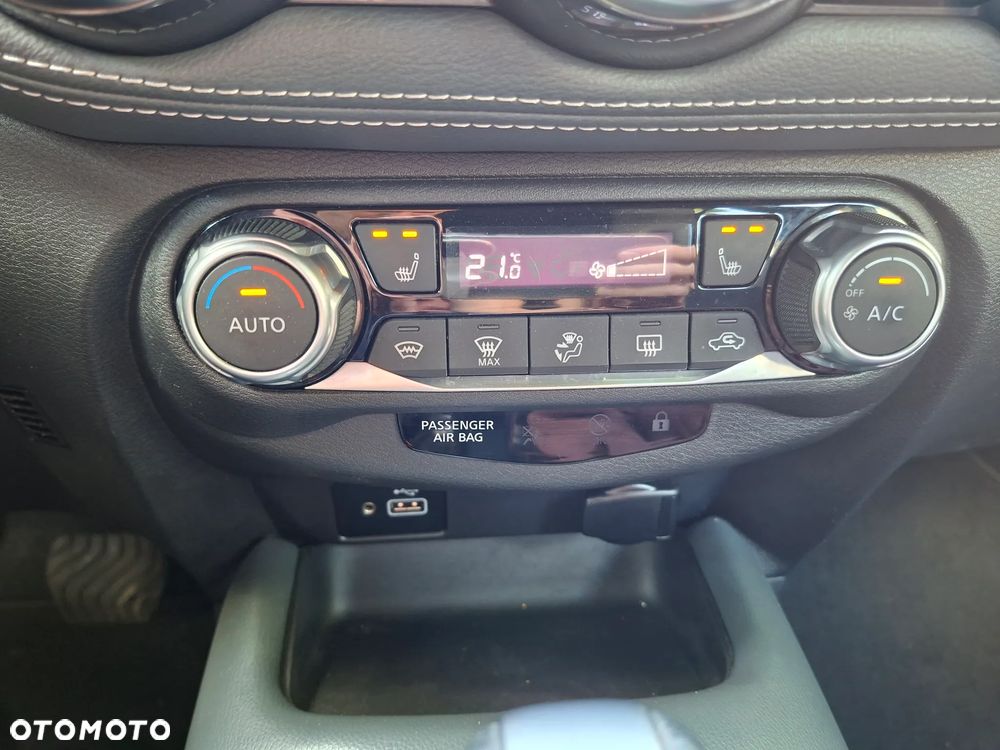 Nissan Juke 1.0 DIG-T Tekna DCT - 20