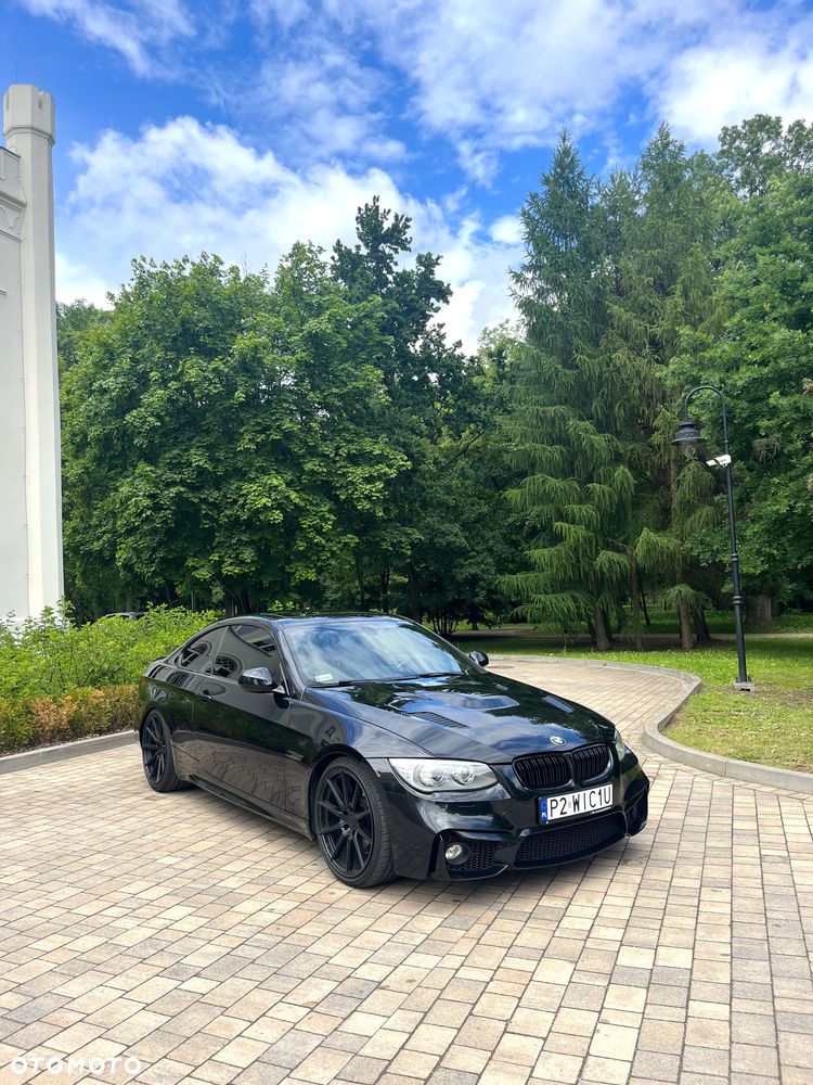 BMW Seria 3 335i - 1