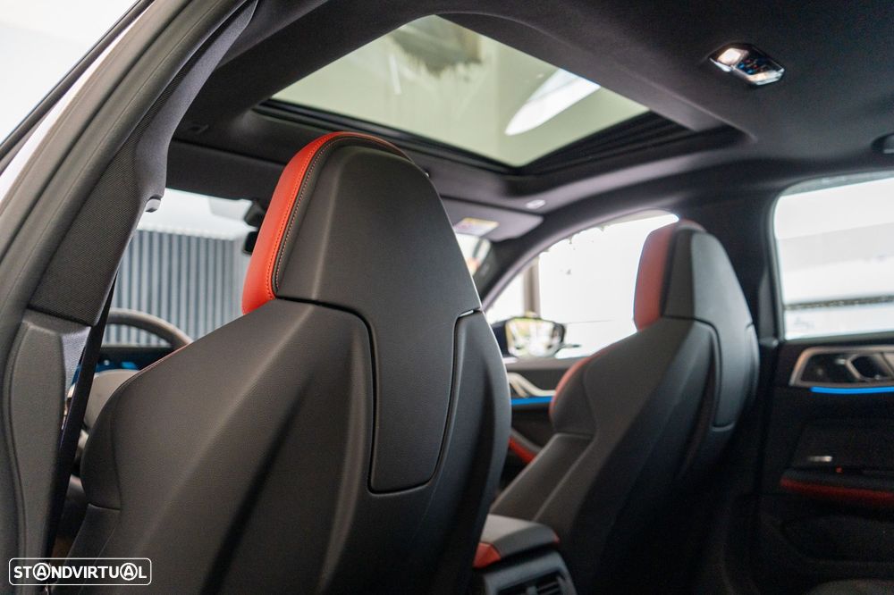 BMW i4 eDrive40 Pack Desportivo M - 13