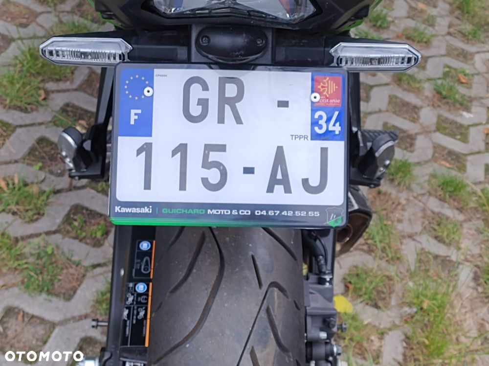 Kawasaki Ninja - 23