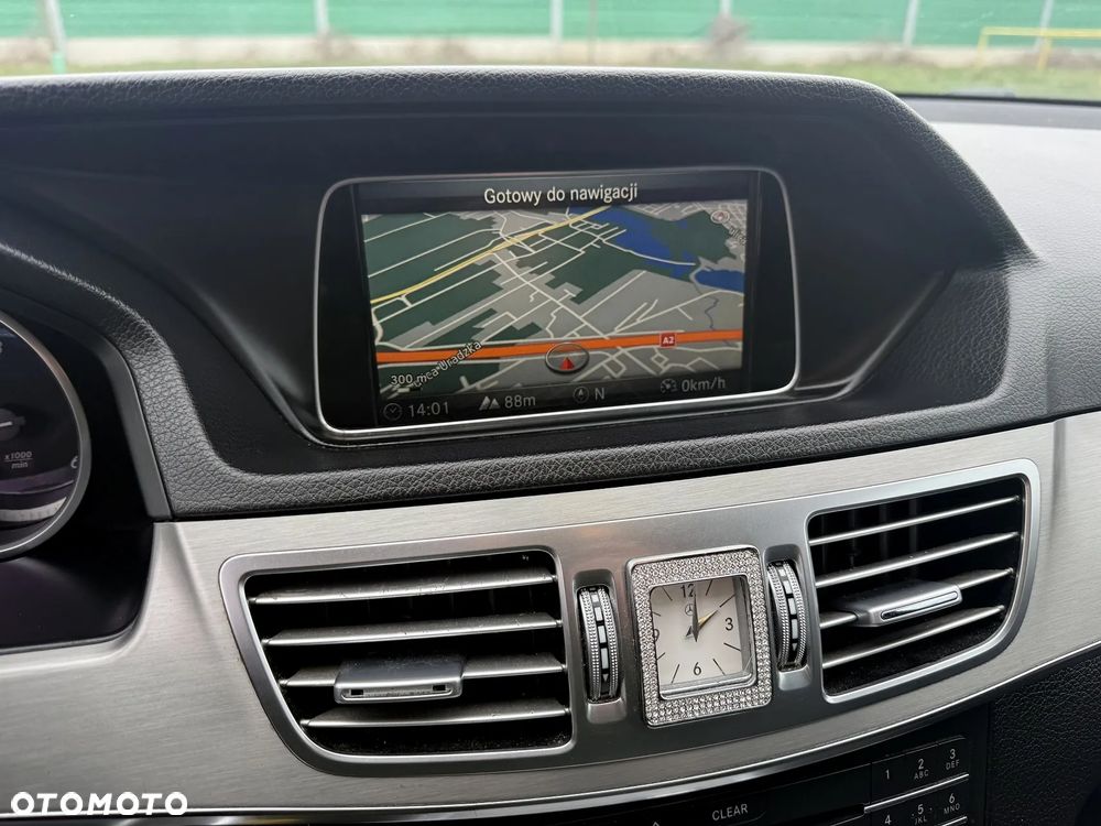 Mercedes-Benz Klasa E - 19