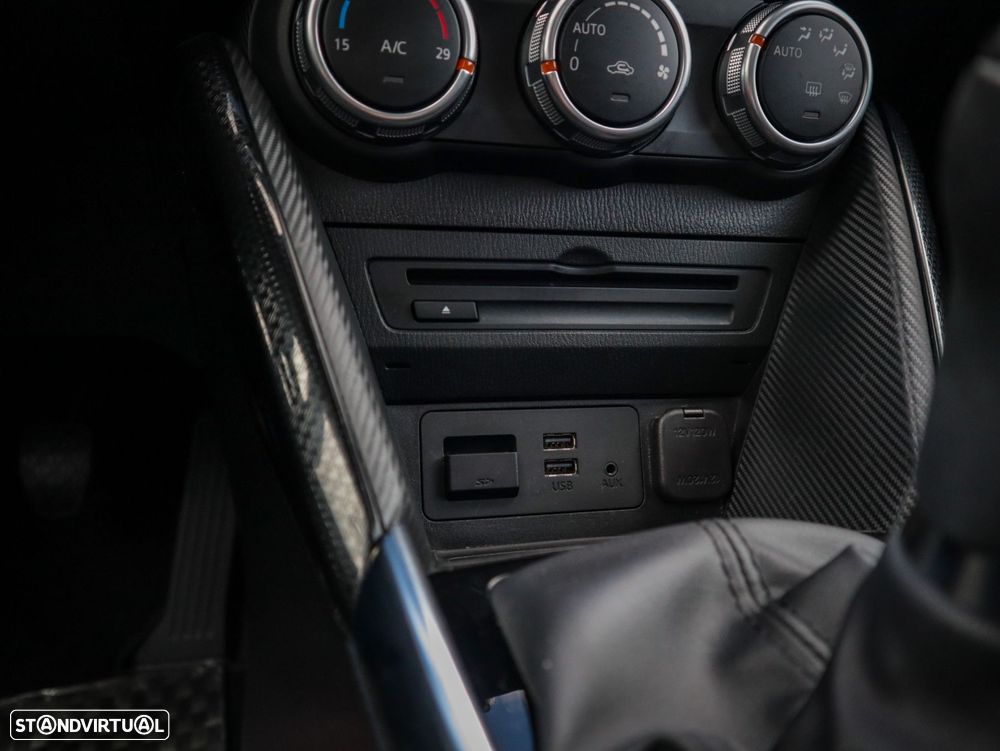 Mazda 2 1.5 Sky.Excellence - 28