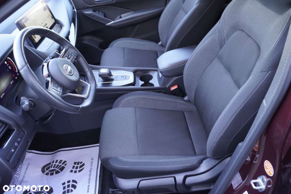 Nissan Qashqai 1.3 DIG-T MHEV Xtronic N-Connecta - 11