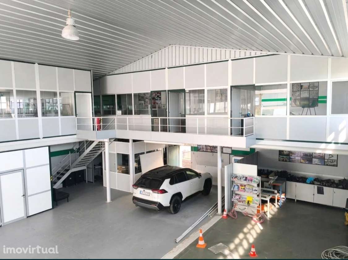 Arrendamento – Armazém / Espaço Comercial e Industrial em Leiria - Grande imagem: 5/8