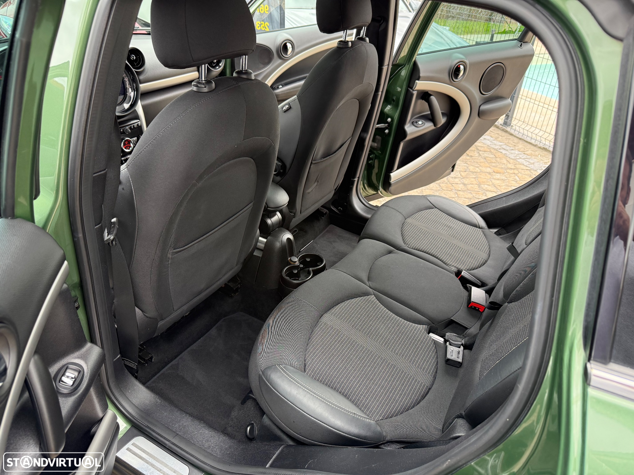 MINI Countryman Cooper D - 46