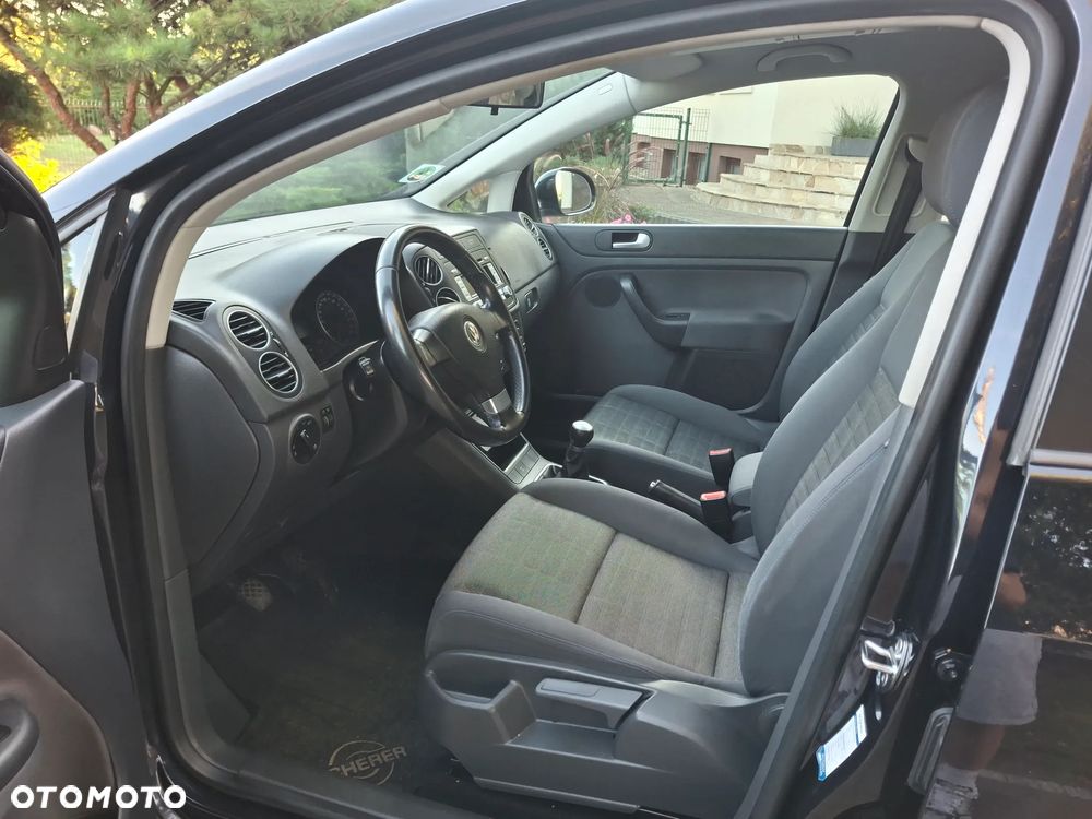 Volkswagen Golf Plus - 8