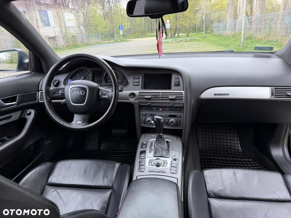 Audi A6 Avant 4.2 quattro tiptronic - 10