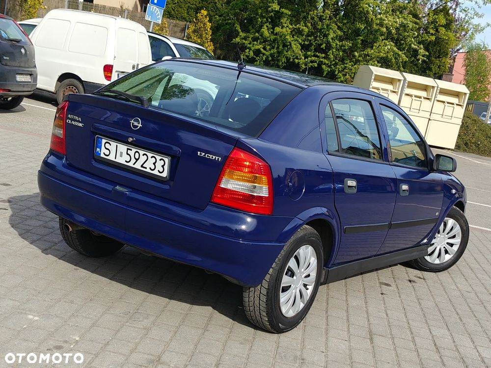 Opel Astra 1.7 CDTI DPF Sport - 5