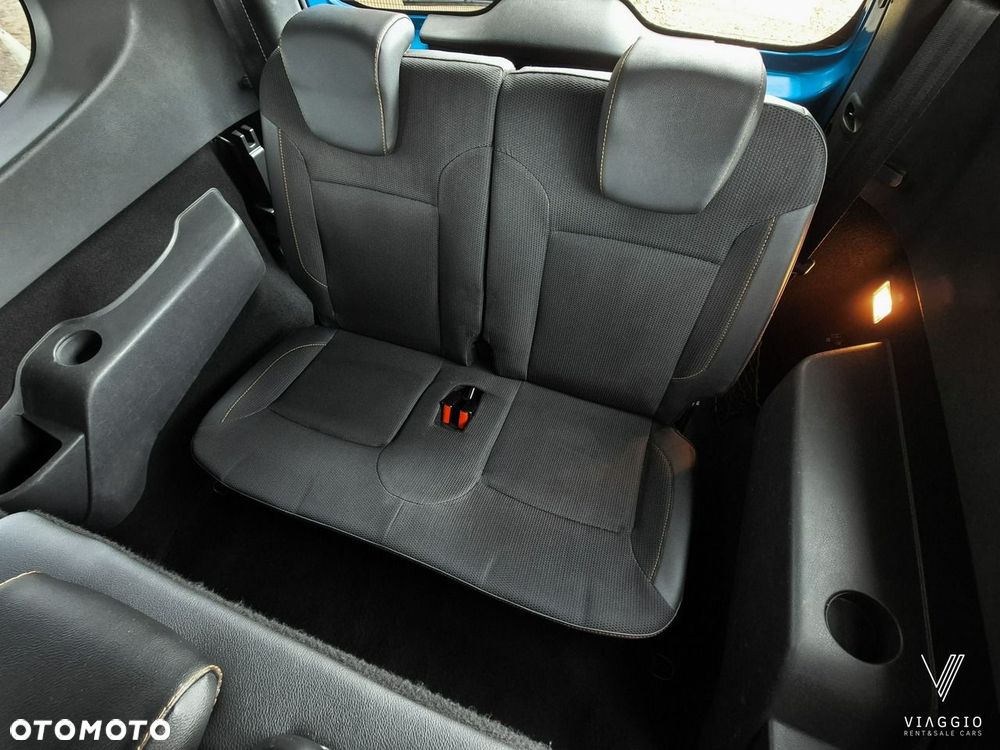 Dacia Lodgy TCe 115 Stepway - 20