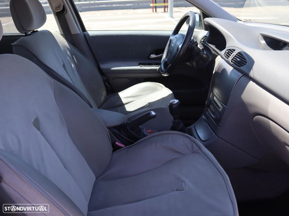 Renault Laguna 1.9 dCi Privilège - 12